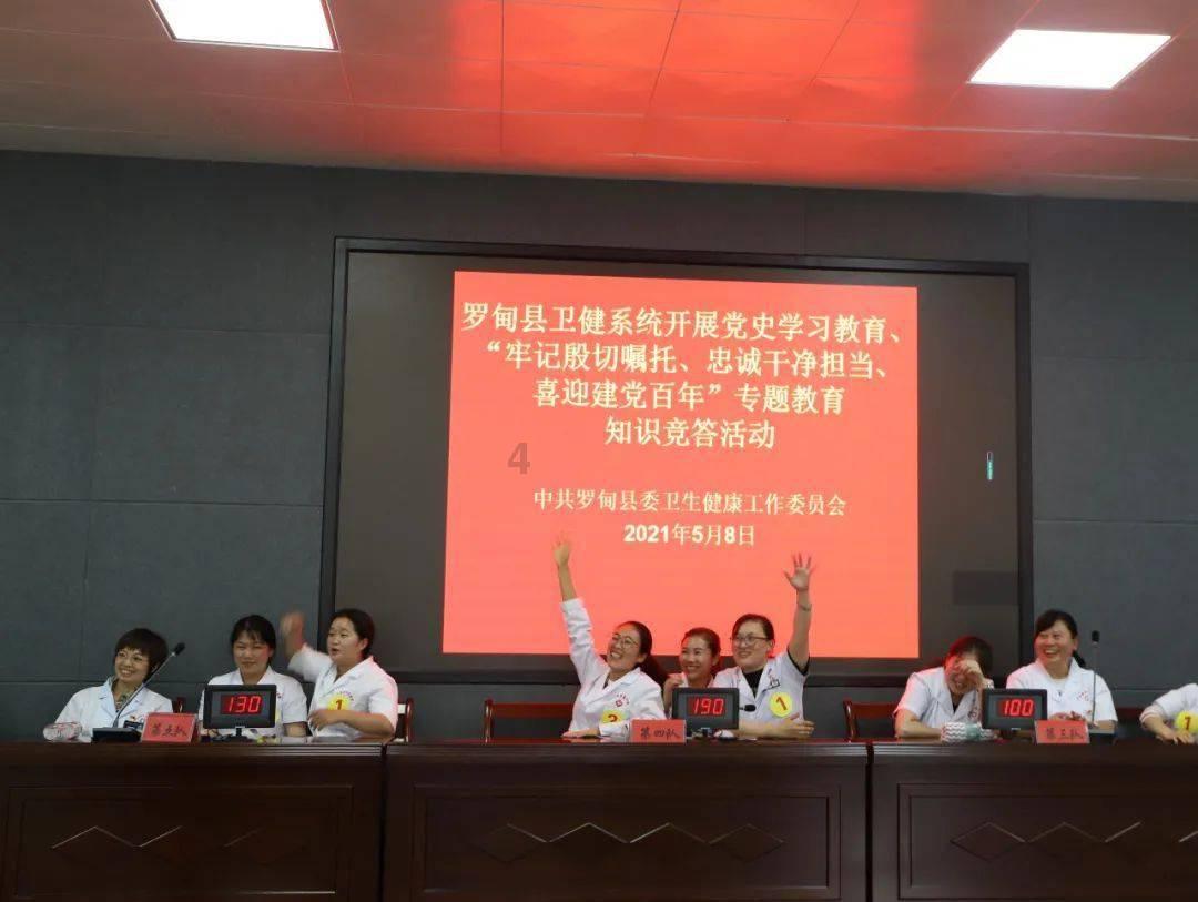 “爷孙恋”再起波澜!小36岁女友被当街暴打,发私密照只为借钱?